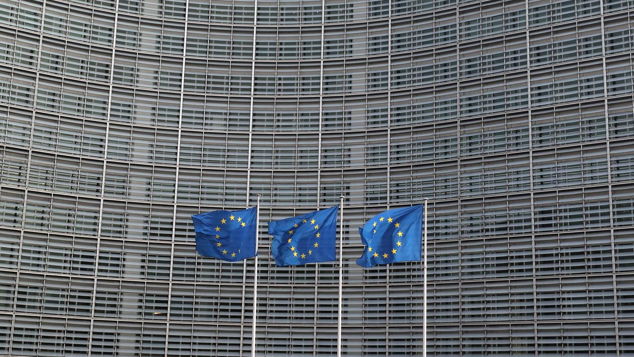 Ukraine-Liveblog: ++ EU-Kommission stellt 18. Sanktionspaket gegen Russland vor ++