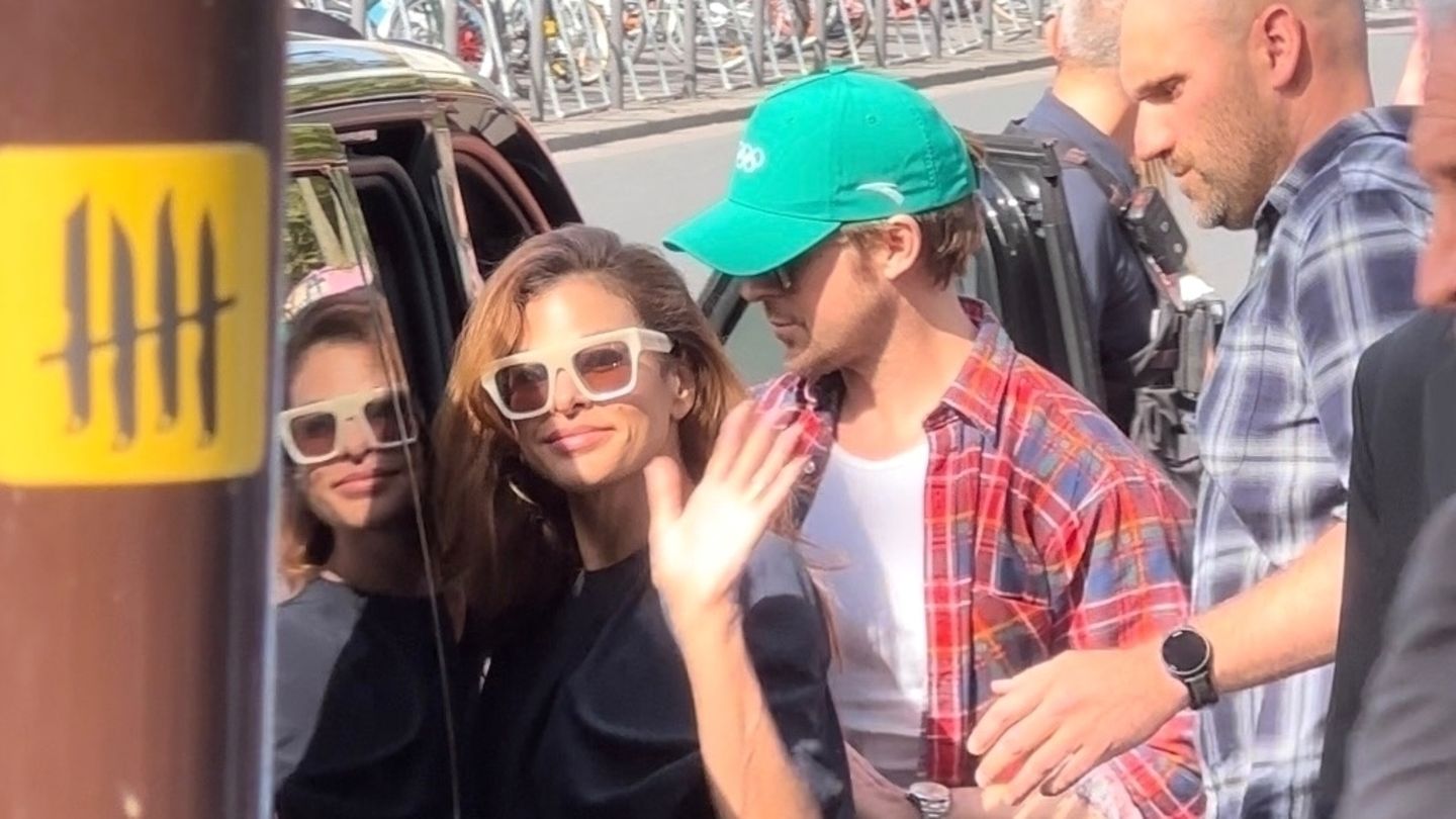 Eva Mendes enthüllt Details über Beziehungsanfänge mit Ryan Gosling