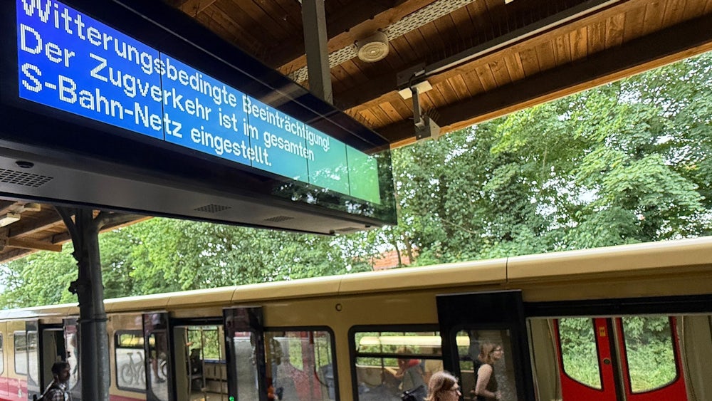Die S-Bahnen standen in Berlin für mehrere Stunden still.
