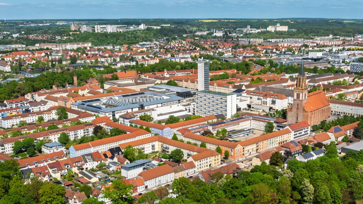 Neubrandenburg und die Ostmoderne: Weit mehr als DDR-Plattenbau