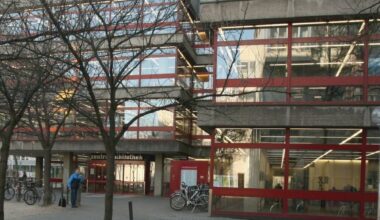 Kölner Zentralbibliothek öffnet in der Hohe Straße
