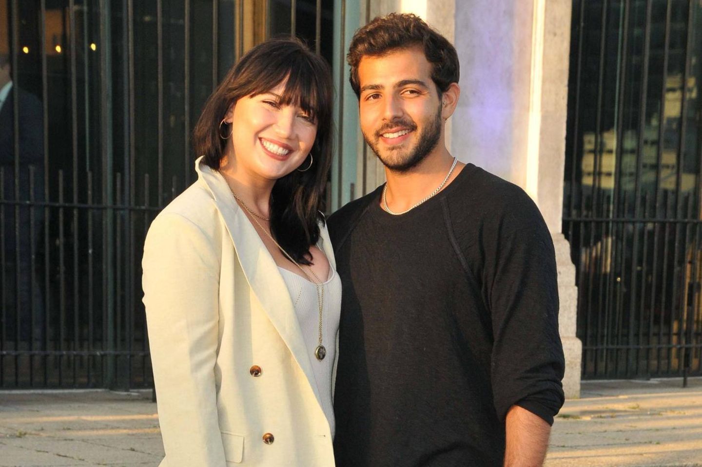 Daisy Lowe und Jordan Saul