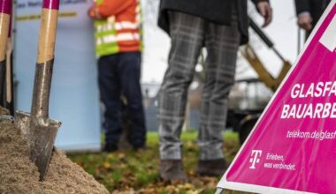 Glasfaserausbau für 11.000 Haushalte in Moers gestartet