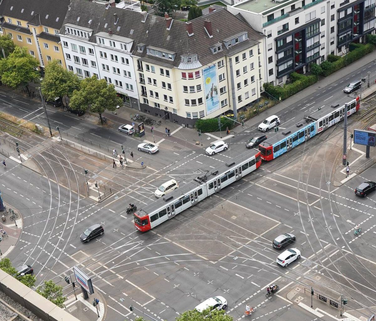 KVB plant XL-Bahnen für überfüllte Linien