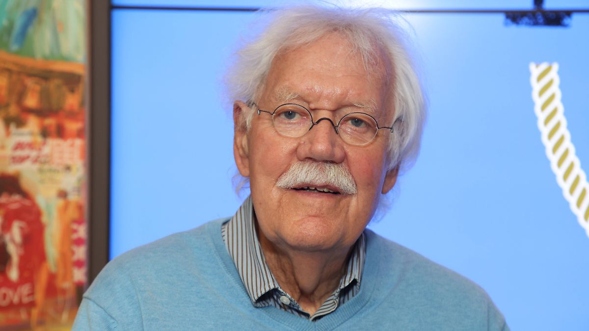 Mutterwitz als Markenzeichen: Kultmoderator Carlo von Tiedemann ist tot