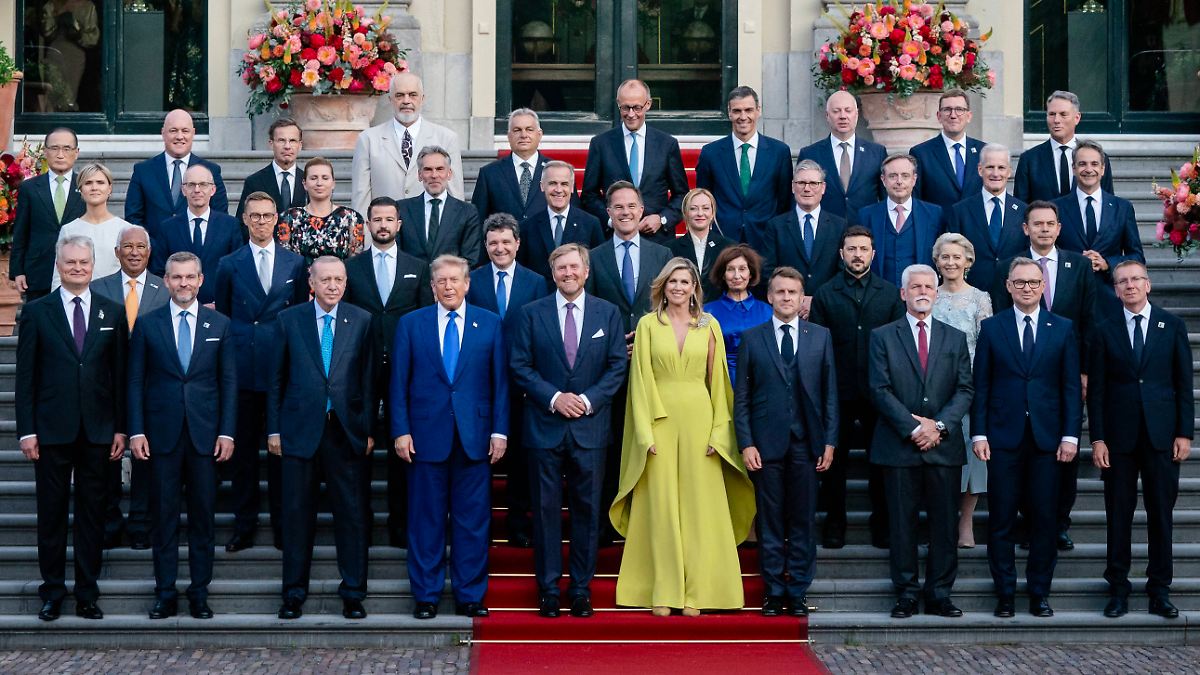 Gala-Dinner beim Nato-Gipfel: König Willem-Alexander, Trump und Co. speisen im Schloss