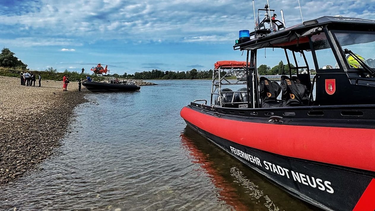Jetski-Fahrer rettet Schwimmer