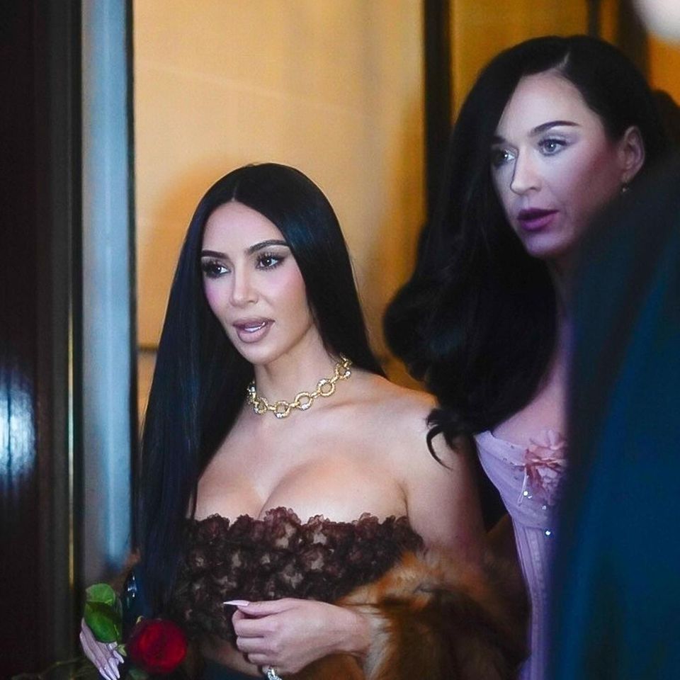 Kim Kardashian und Katy Perry beim Junggesellinnenabschied von Lauren Sánchez