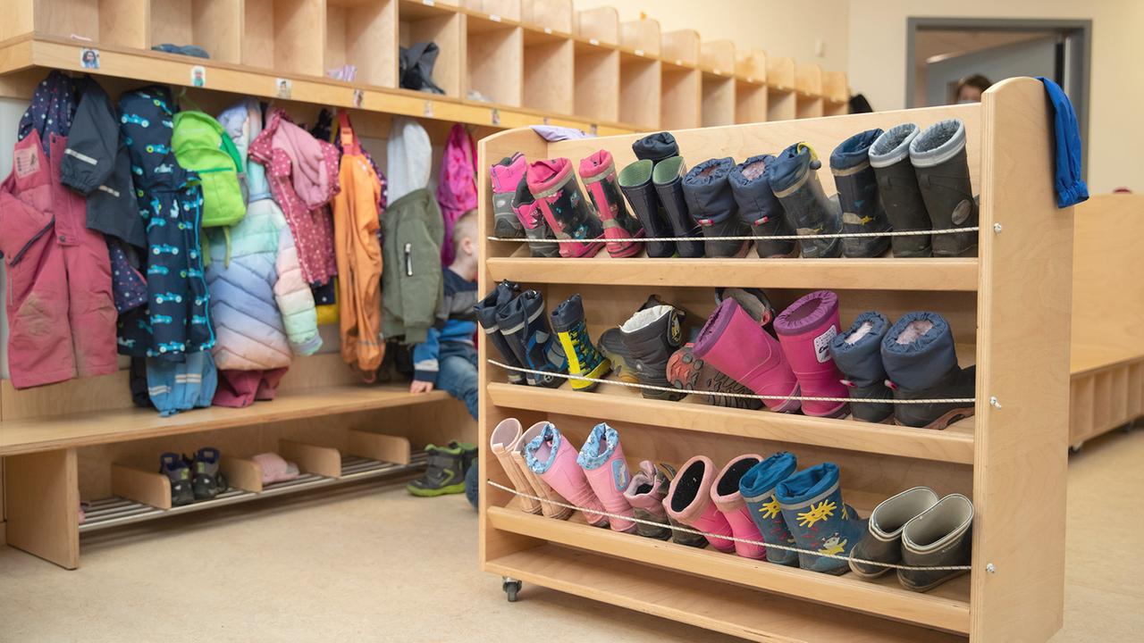 Trotz Job und sozialem Engagement: Kita-Mitarbeiterin abgeschoben