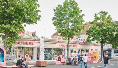 "Flora Momentum": Kunstinstallation mit Sommer-Events am Karlsruher Stephanplatz