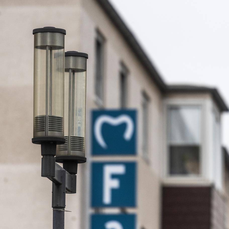 Hunderte Straßenlaternen in Duisburg bleiben dunkel