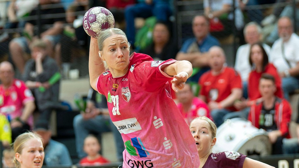 Handball: Sachsen Zwickau holt Laura Penzes aus Halle
