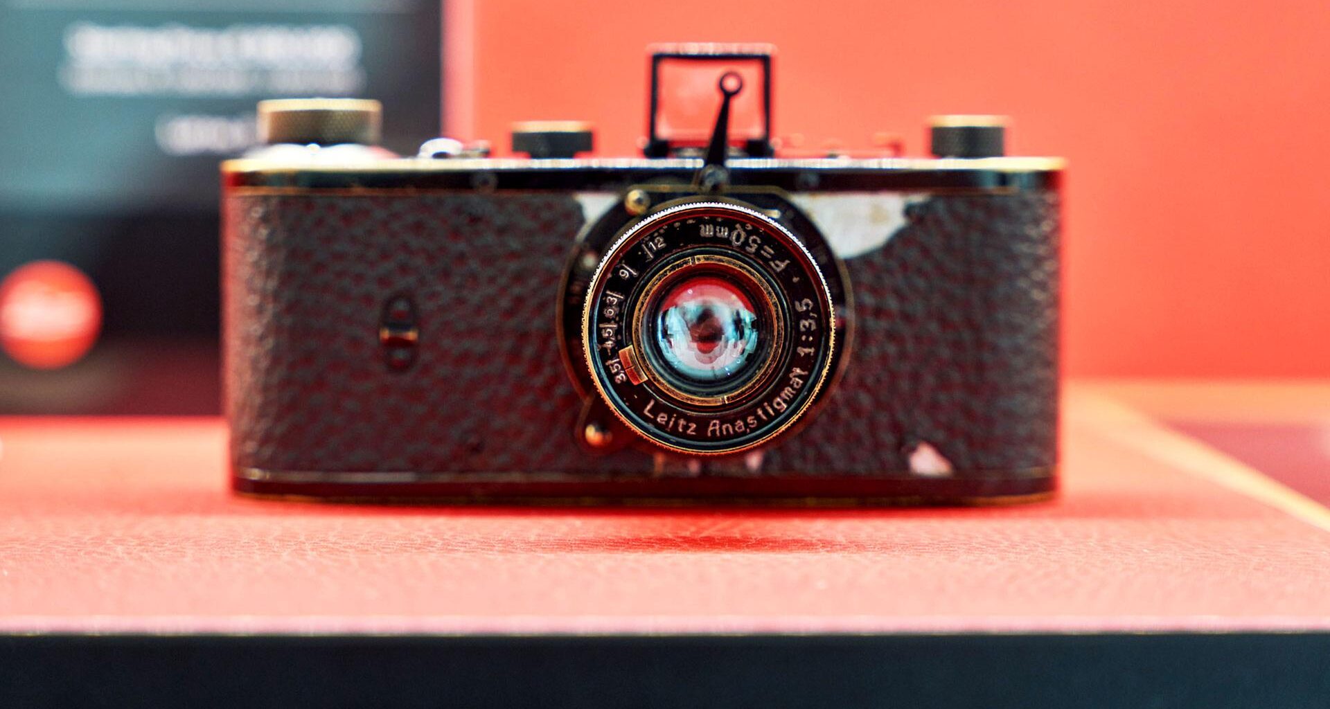 Sammler zahlt 7,2 Millionen Euro für Leica-Kamera ➤ Kultur-Nachrichten aus Hessen | hessenschau.de