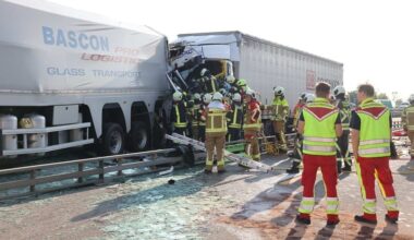 A4 bei Dresden nach Lkw-Unfall wieder freigegeben - Staus lösen sich auf