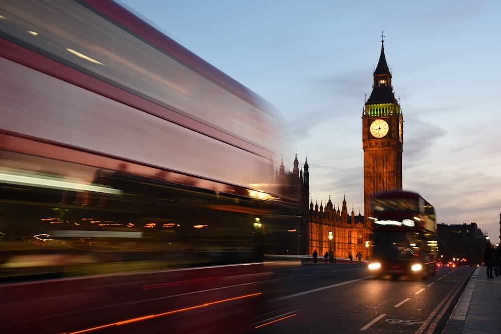 Webull UK arbeitet mit TradingView zusammen, um Charting- und Analysetools für Investoren zu verbessern