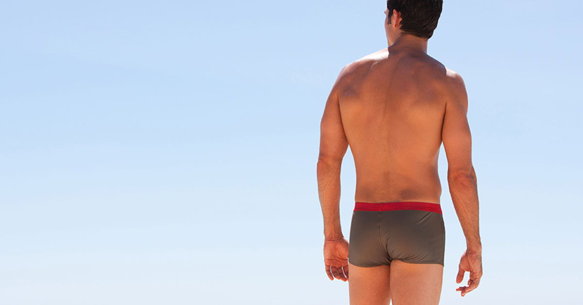 Für den Frankreich-Urlaub eine enge Badehose einpacken