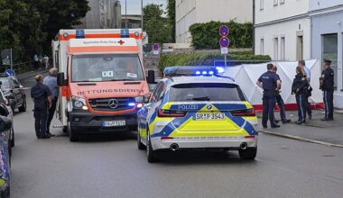 Bayern: Mann fährt in Passau mit Auto in Menschengruppe – Tochter und Ehefrau unter den Opfern