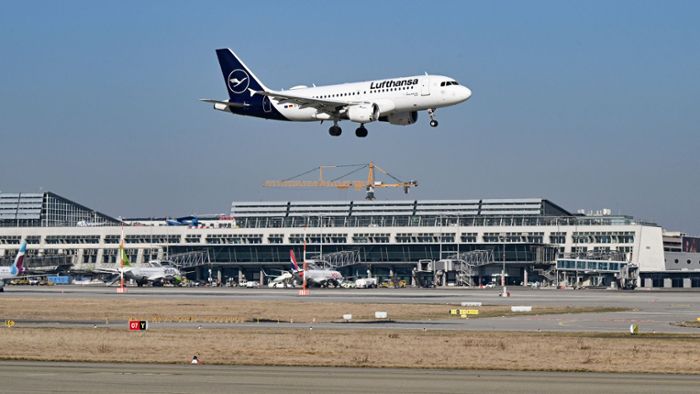 Reaktion auf EU-Vorgaben: Land plant direkt am Flughafen Stuttgart neue Plätze für Abschiebehaft