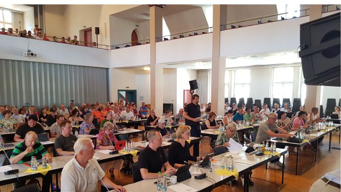 Esslinger Bücherei-Debatte: Hauchdünne Ratsmehrheit für Kögel-Umzug – Bürgerbegehren angekündigt