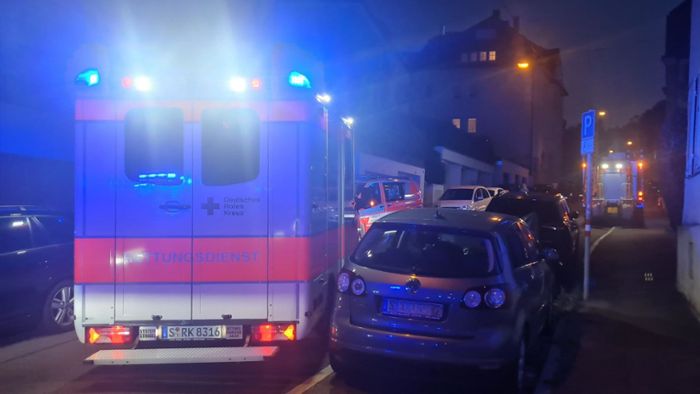 Kamin-Unfall in Stuttgart-Ost: Junger Mann erliegt schweren Verletzungen