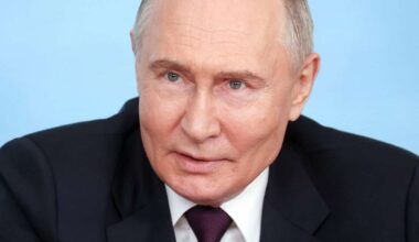 Krieg gegen die Ukraine: Putin: Bin bereit zu Treffen mit Selenskyj - Politik