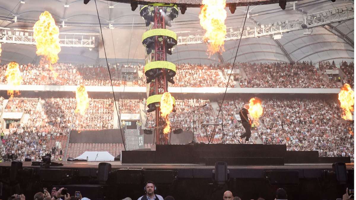 Superstar in der MHP-Arena: Ed Sheeran verzaubert Stuttgart: Wenn 60.000 Stimmen eins werden