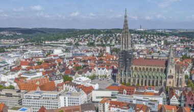 Unwetter: Ulmer Münster vom Blitz getroffen – Umfang der Schäden unklar