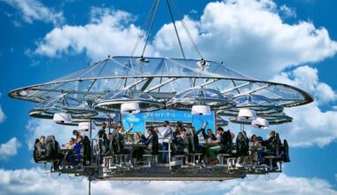 Cannstatter Wasen: Adrenalin trifft Genuss: Dinner in the Sky mit neuem Caterer in Stuttgart