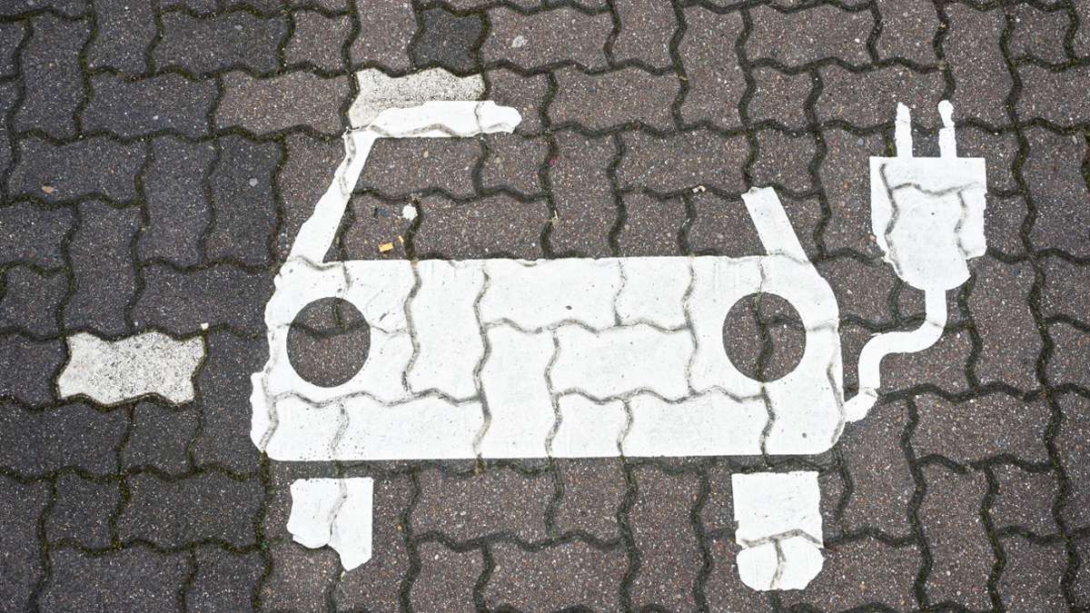 Pkw-Neuzulassungen in Stuttgart: Jedes fünfte neue Auto fährt elektrisch