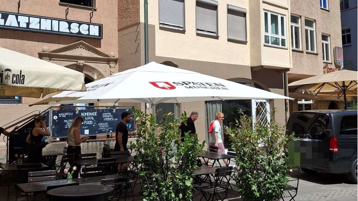 Nach Spontankonzert vor der Oper: Ed Sheeran isst in Stuttgarter Lokal