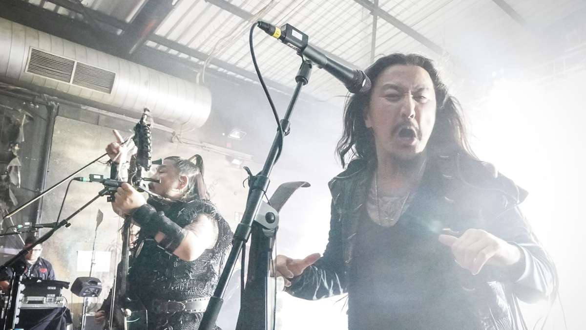 Konzert im LKA/Longhorn: Wenn die Pferdekopfgeige wiehert: So war’s bei The Hu in Stuttgart