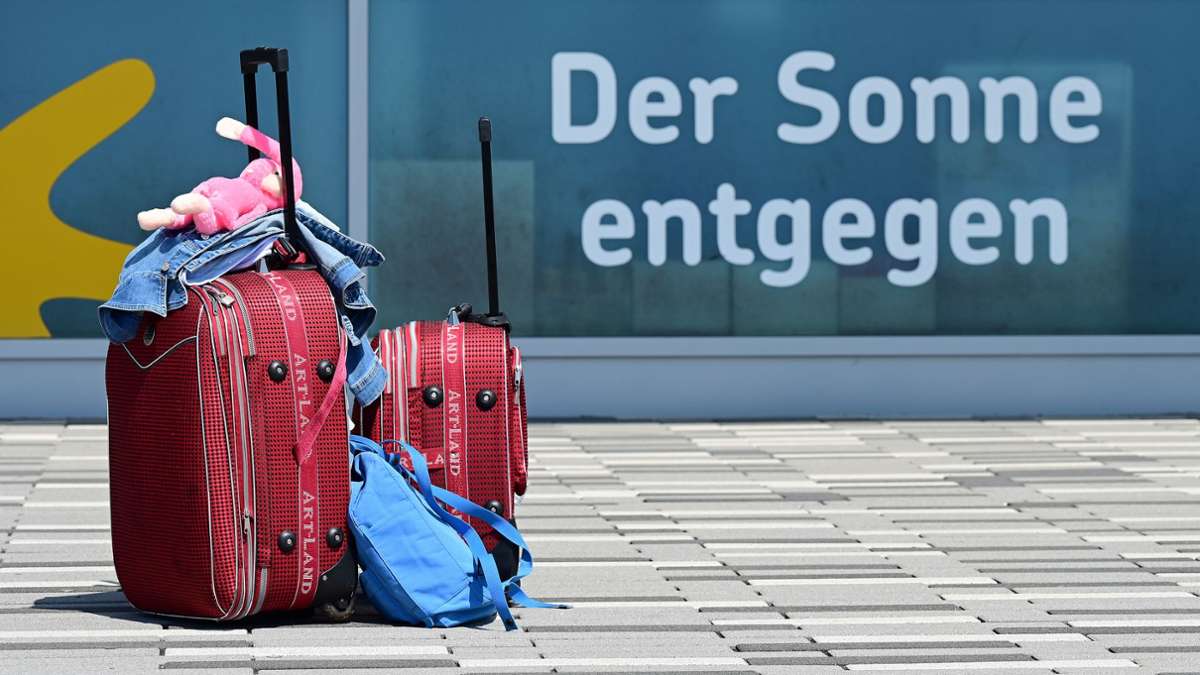 Sitzung in Luxemburg: EU-Staaten: Geld erst nach vier Stunden Flugverspätung