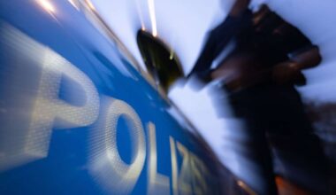 Messerangriff in Esslingen: Streit am Bahnhofsvorplatz eskaliert – 24-Jähriger mit Messer verletzt - Kreis