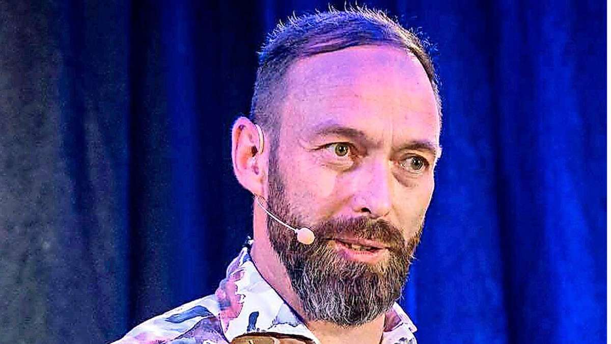 Wiesbaden: Ziegler punktet beim Speaker Slam - Sonneberg/Neuhaus