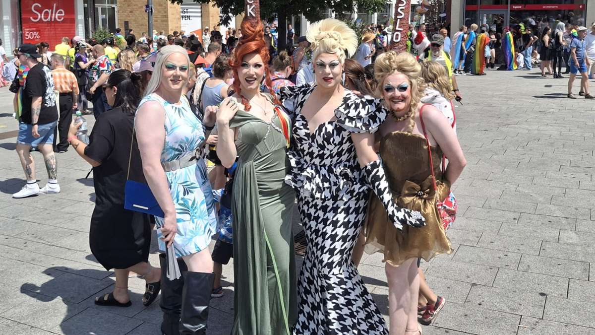 Esslingen feiert Vielfalt: Start der CSD-Parade in Esslingen – „Meine Eltern wissen, dass ich gay bin“ - Esslingen