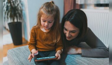 Medienpädagogin im Interview: Ab diesem Alter sind Kinder bereit für ein Smartphone