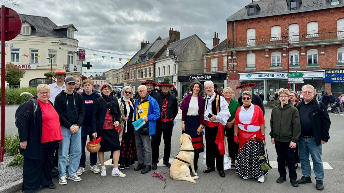 Schramberger in Frankreich: Pfingstbesuch in Partnerstadt Hirson - Schramberg & Umgebung