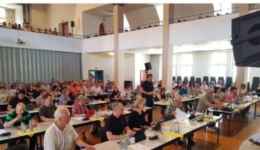 Esslinger Bücherei-Debatte: Hauchdünne Ratsmehrheit für Kögel-Umzug – Bürgerbegehren angekündigt - Esslingen