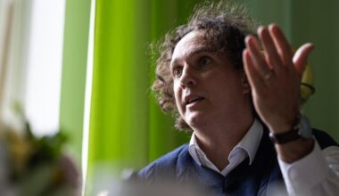 Schwuler Lehrer nach Mobbing an Berliner Schule: „Es ist ein Alptraum, was mir passiert ist“ - Tagesspiegel