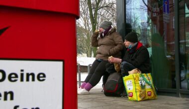 Bürgergeld: Obdachloses Paar verprasst das Geld – 900 Euro für Essen