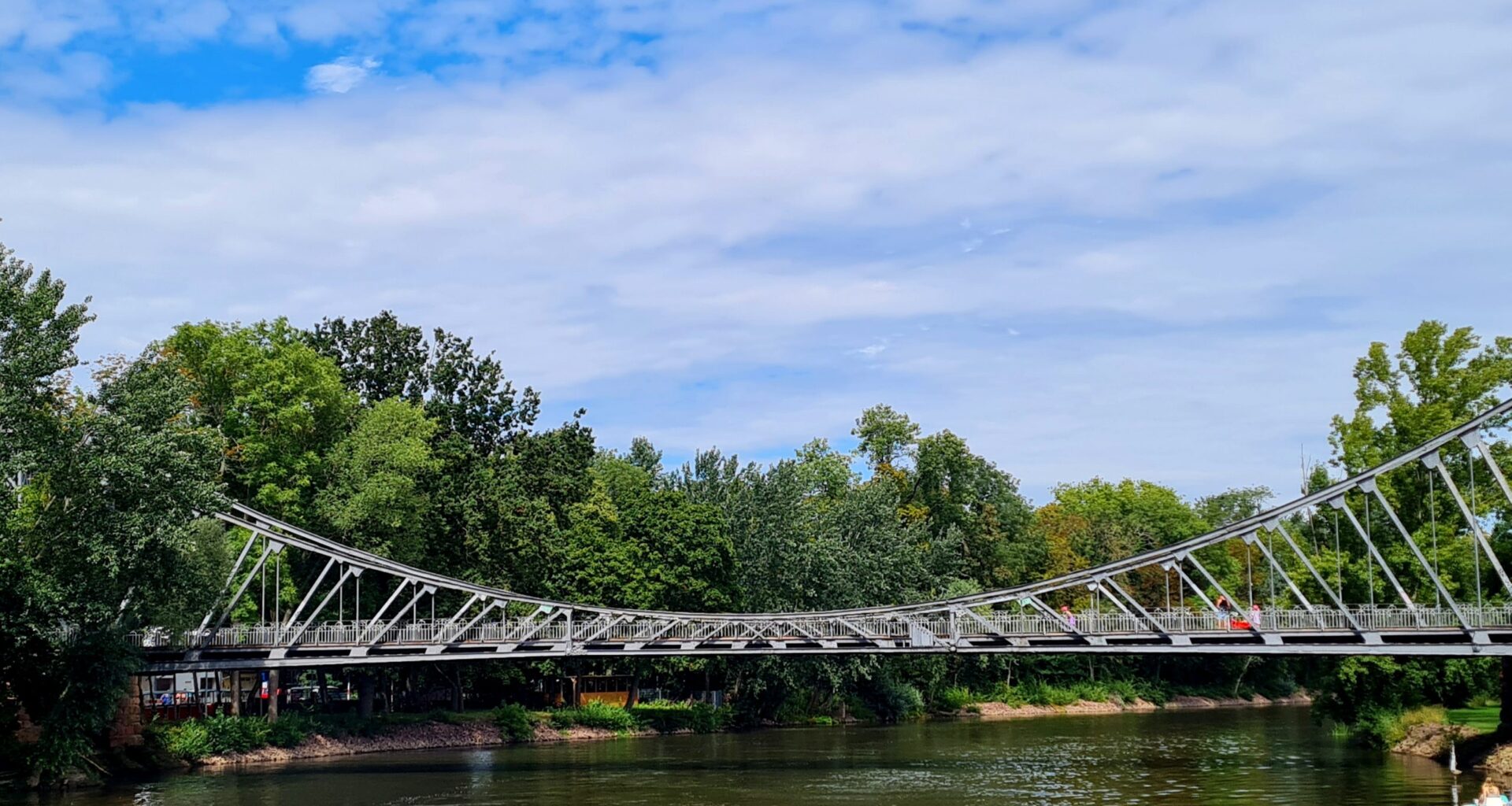 Freiluftausstellung zu Halles Saalebrücken auf der Ziegelwiese