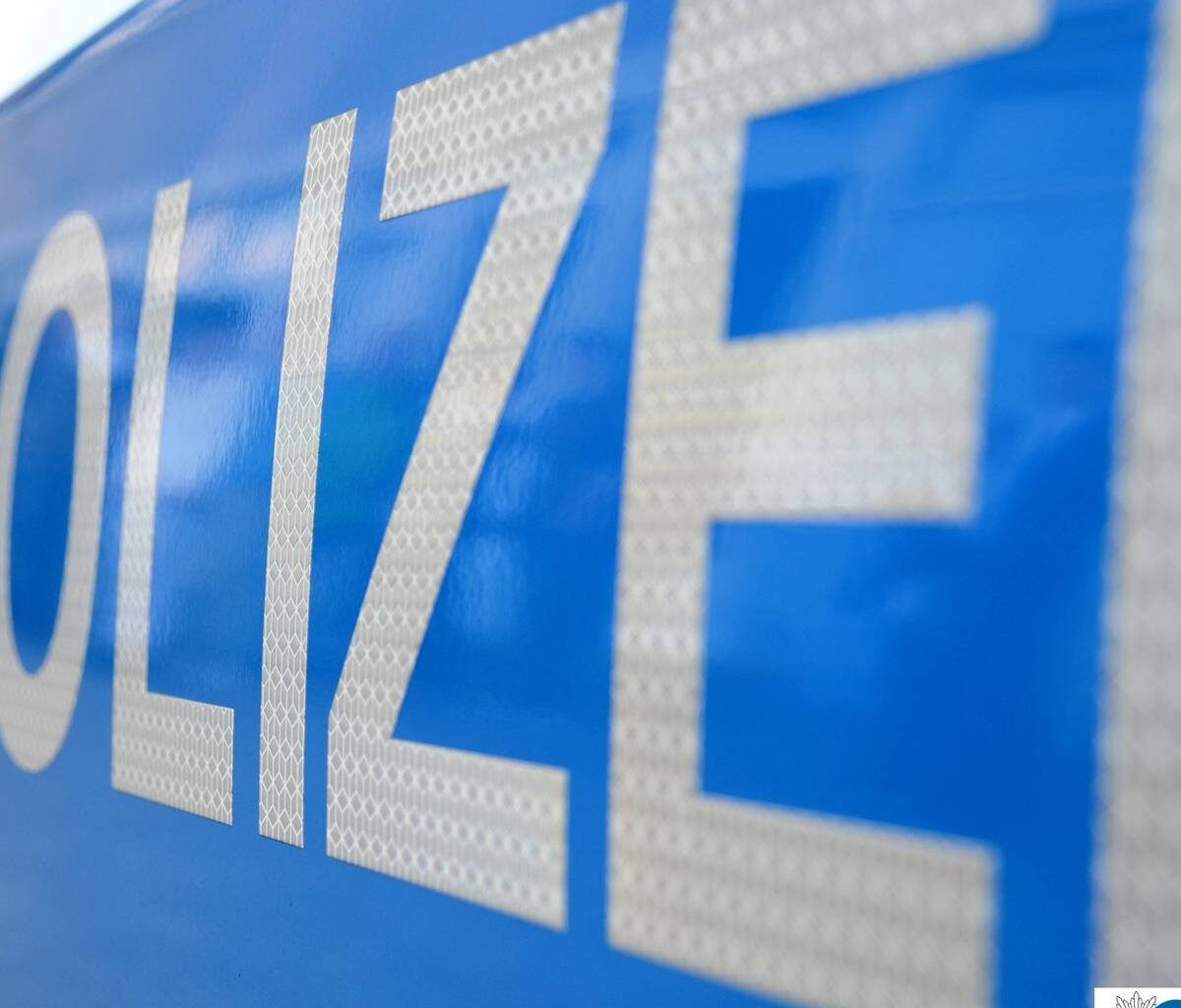 Solingen: 25-jähriger Motorradfahrer stirbt bei Unfall