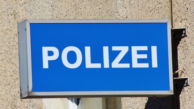 Polizeischild