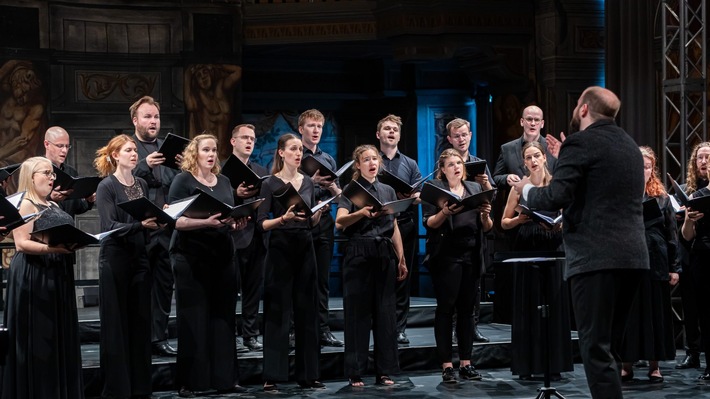 Pressemitteilung Nr. 040/2025 der Leibniz Universität Hannover   Konzert- und Vortragsreihe „Time“: Chor meets Quantenforschung
