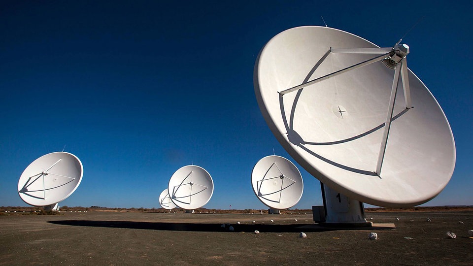 Warum Astronomen in der Lausitz über Aliens, Pulsare und Schwarze Löcher reden