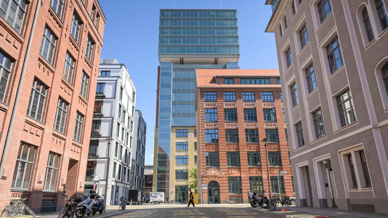 Berlin: rbb-exklusiv: House of Games zieht ins Lux Berlin an der Warschauer Brücke