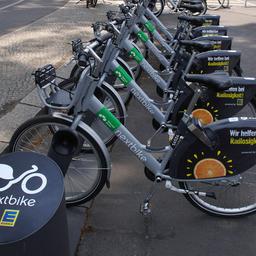 Fahrradverleih am Großen Stern in Berlin (Quelle: dpa/Peter Hebler)