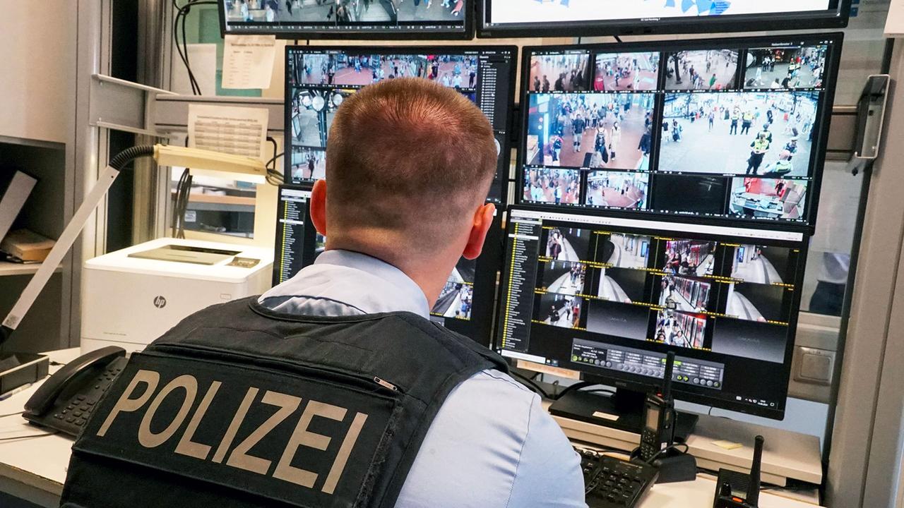 Berlin: Berliner Koalition will Kompetenzen der Polizei deutlich ausweiten