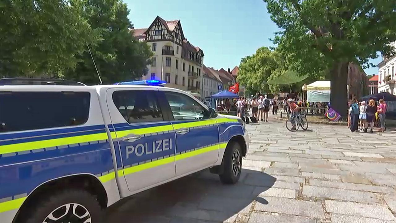 Brandenburg: Politiker fordern nach Angriff auf Vielfaltsfest in Bad Freienwalde mehr Schutz