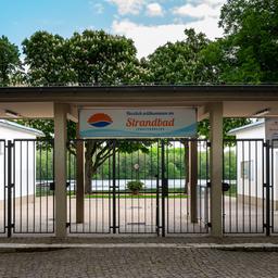 Archivbild: Strandbad Jungfernheide Eingang. (Quelle: imago images/Spremberg)